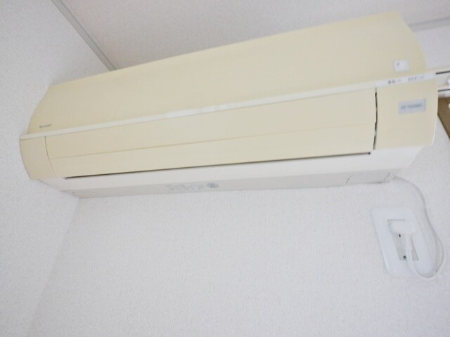 クイーンズコートの物件内観写真