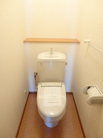 ヴィラ ジャスティスIの物件内観写真