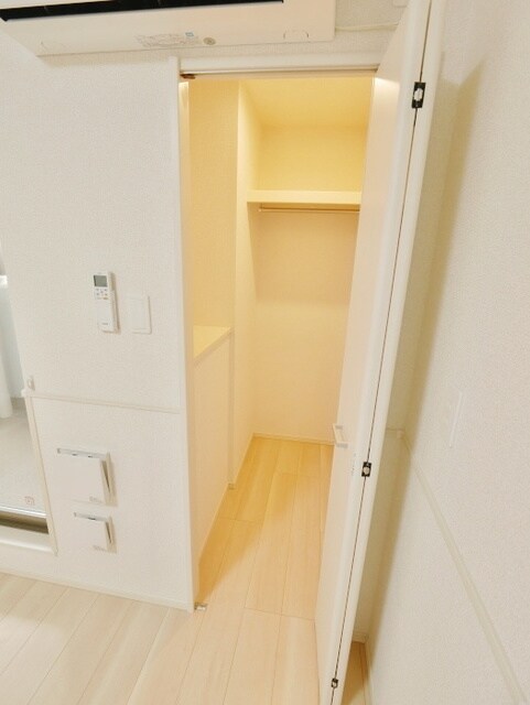 ニューグラストップIIの物件内観写真