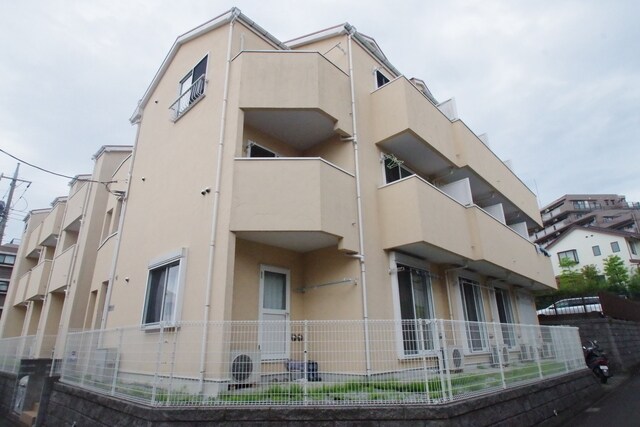 チェルシーの物件外観写真