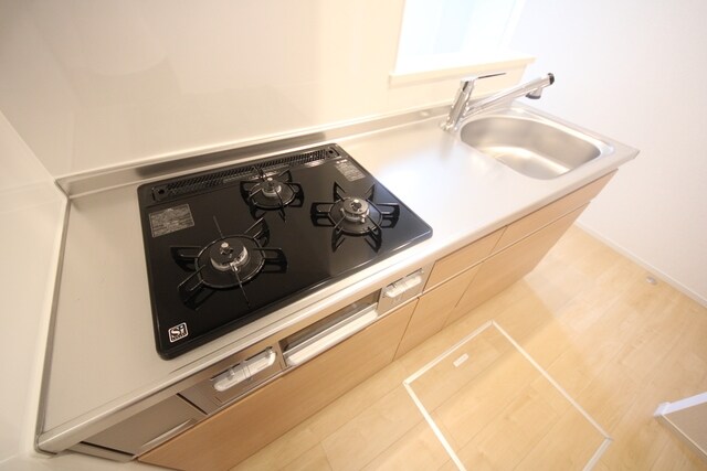 クリスタルメゾン しらかばの物件内観写真