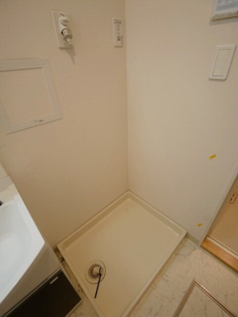 オリエンタルコートの物件内観写真