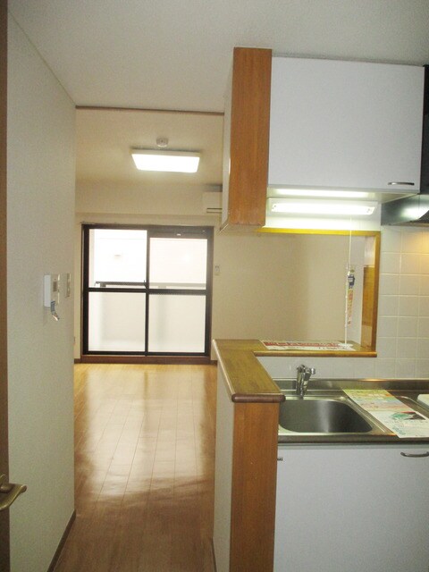 メゾンプリムローズの物件内観写真