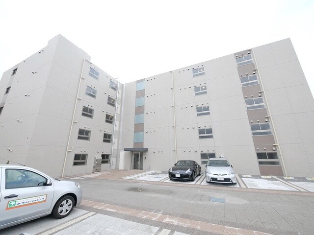 ル クールの物件外観写真