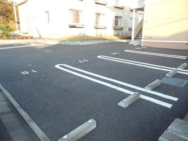 クレール四季彩の丘参番館の物件内観写真