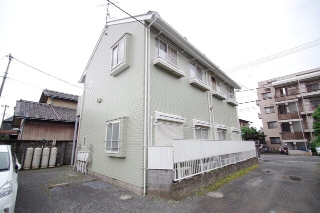 ハイツマレードの物件外観写真