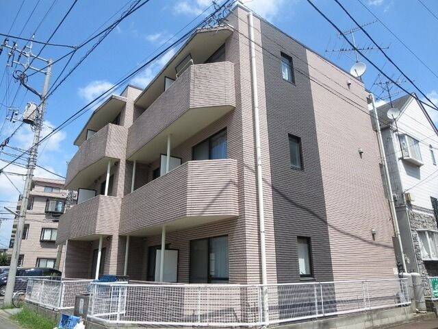 クレールマンションの物件外観写真