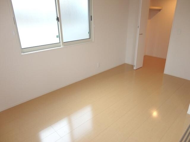 スプリングヒルズの物件内観写真