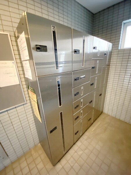 バードタウン9番館の物件内観写真