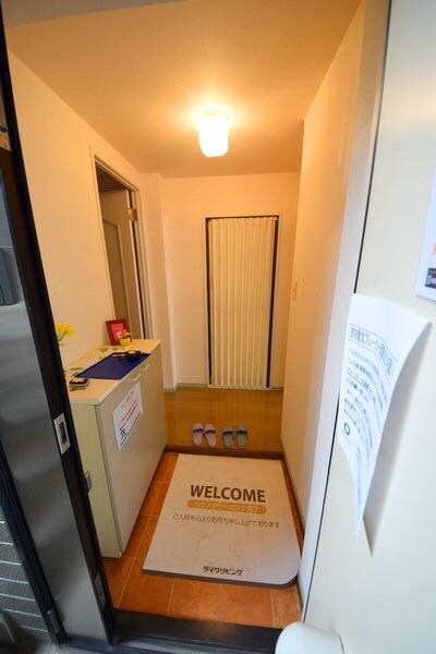 ファミリーカーサの物件内観写真