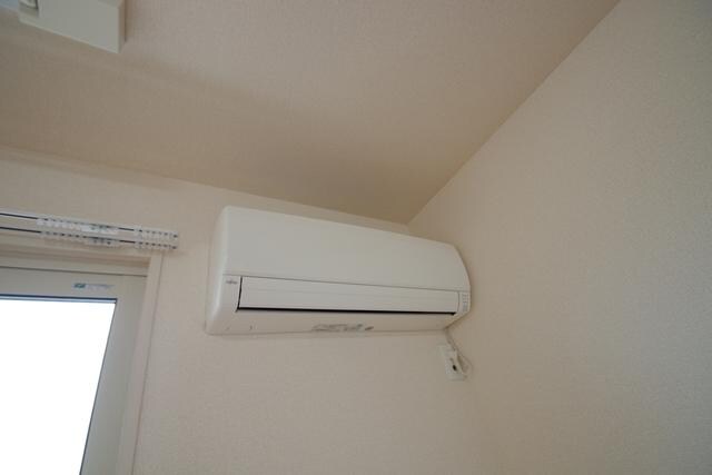 ジュヴァンセルの物件内観写真