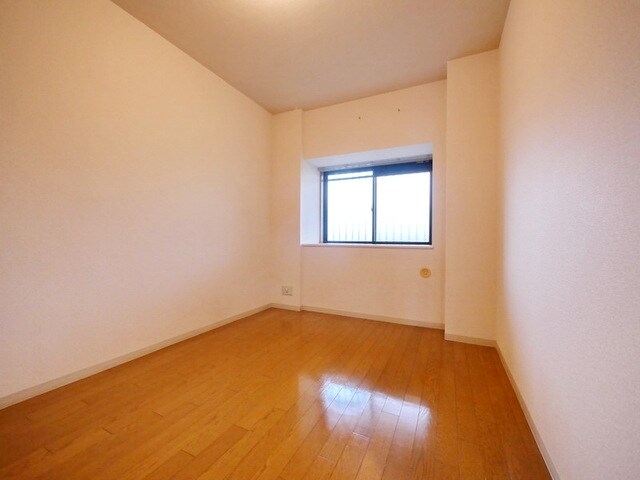 ファインクレスト若葉台の物件内観写真