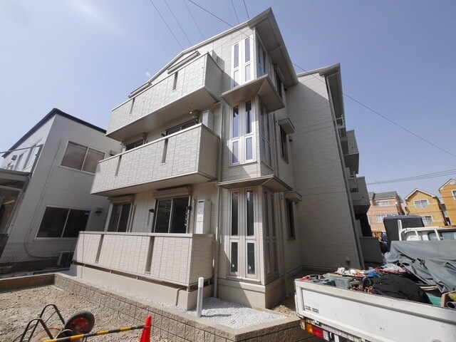 ラフィネ宿河原の物件外観写真