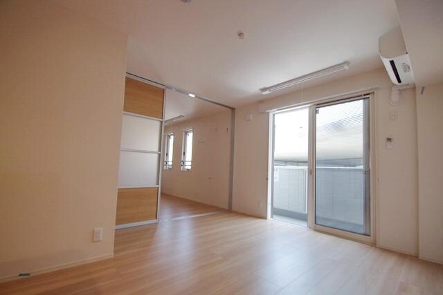 ラフィネ宿河原の物件内観写真