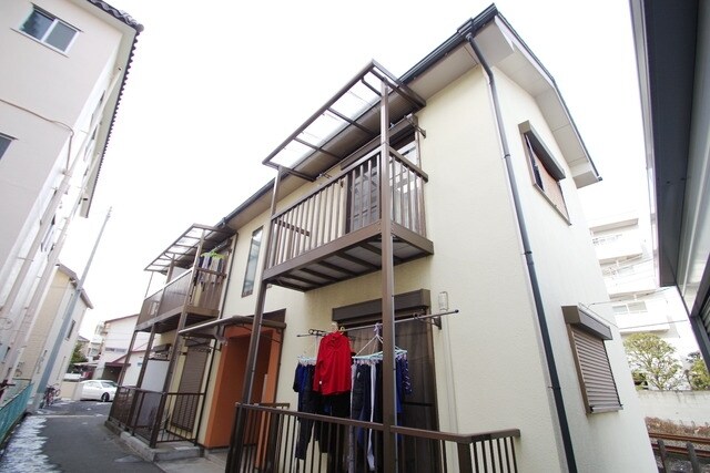 メゾンエフの物件外観写真