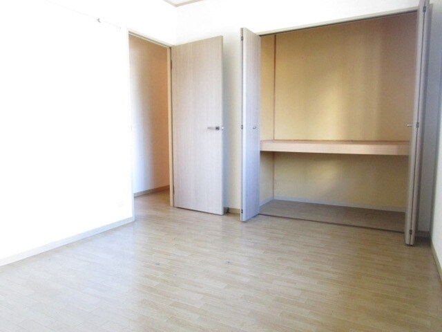 サンモールCの物件内観写真