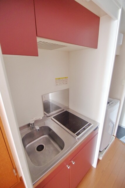 レオパレスネスト鳶尾の物件内観写真