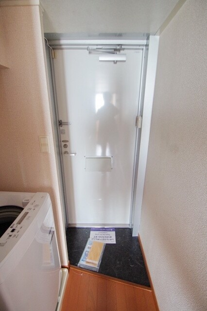 レオパレスネスト鳶尾の物件内観写真