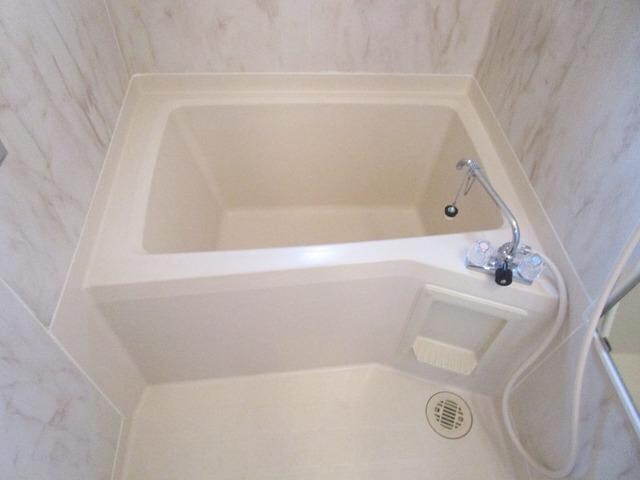 ヴィラ・エクレールAの物件内観写真