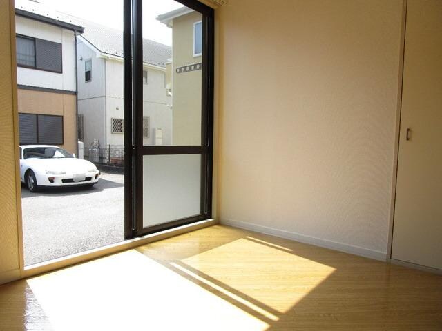 ヴィラ・エクレールAの物件内観写真