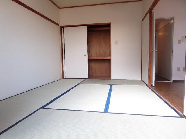 Bellevue参番館の物件内観写真