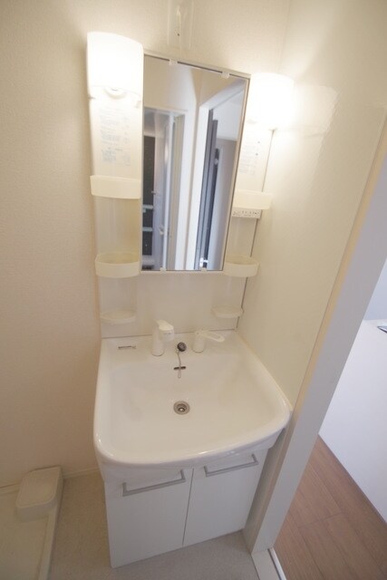 ジュネス中河原の物件内観写真