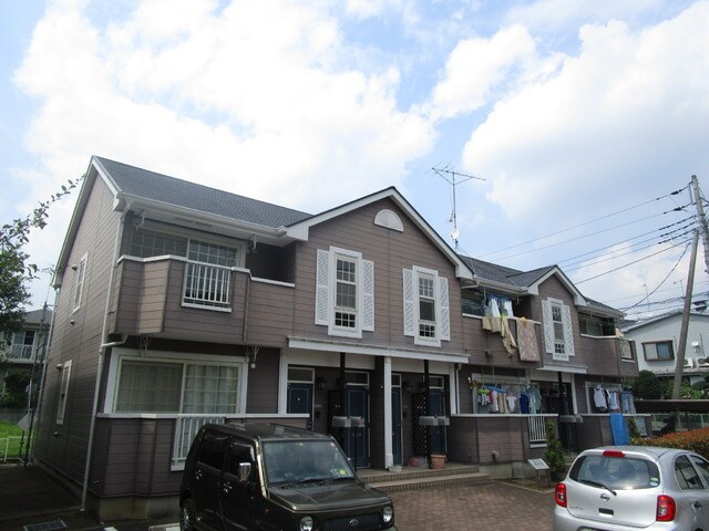 ニューパークの物件外観写真