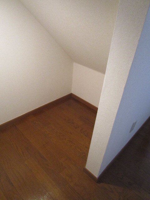 ニューパークの物件内観写真