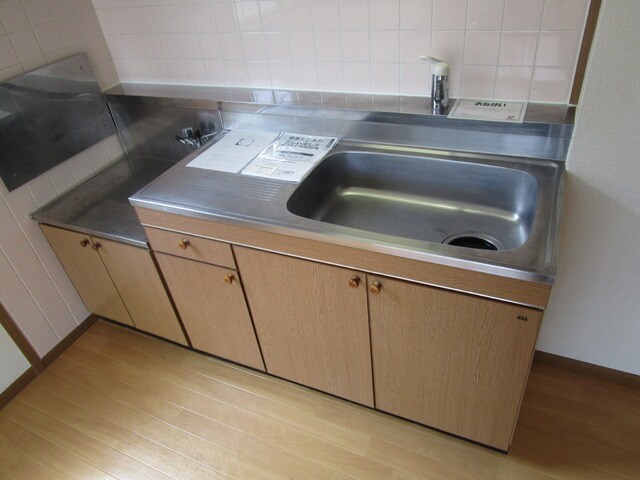 ニューパークの物件内観写真