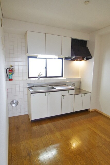 ロイヤルメゾン高森の物件内観写真