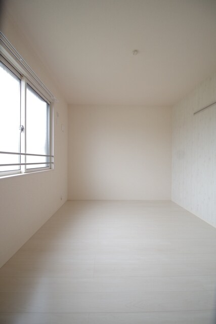 ロイヤルテラスの物件内観写真