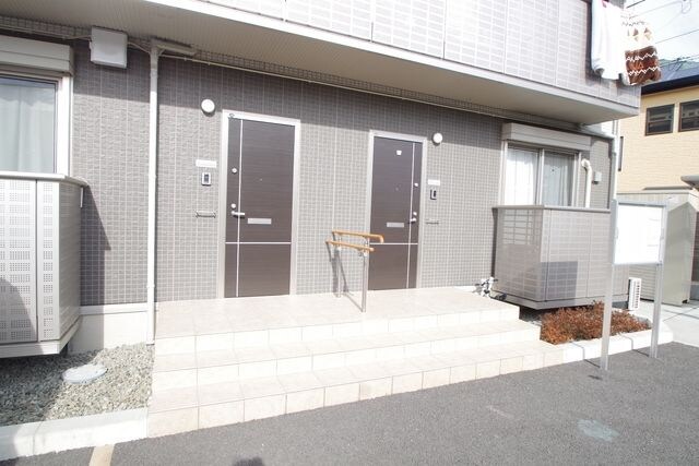 ロイヤルテラスの物件内観写真