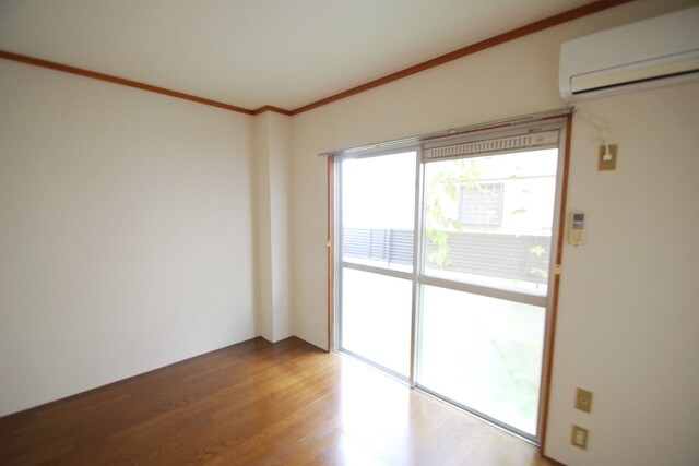 リエス伊勢原の物件内観写真