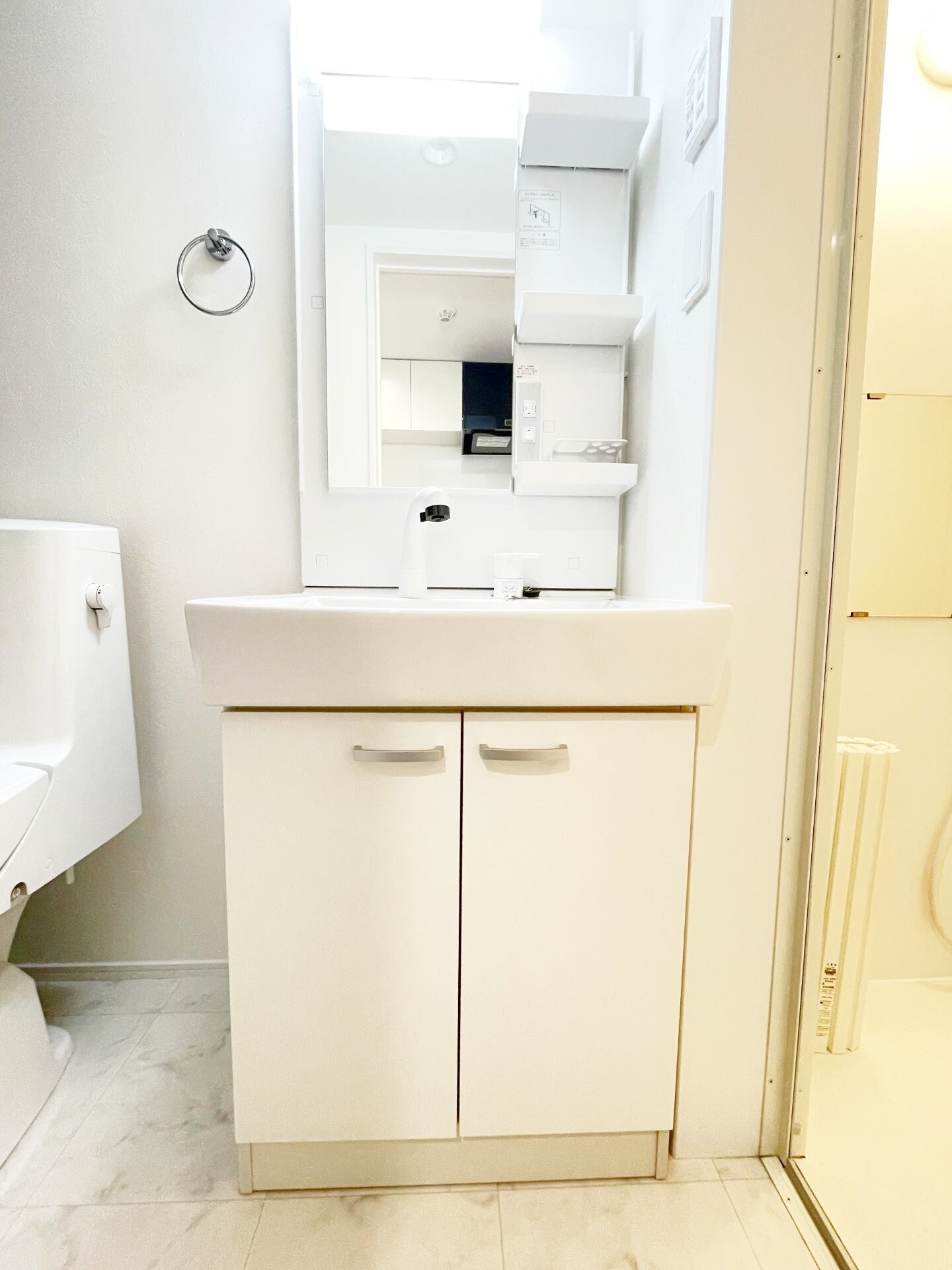 アザーレ・ソラ東海大学前Bの物件内観写真