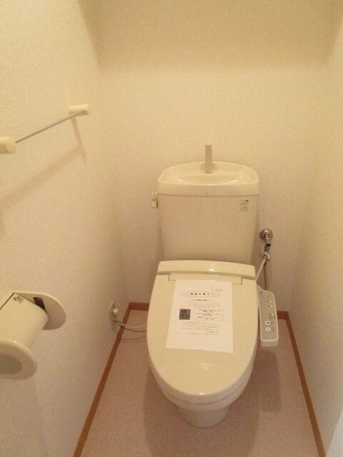 ラ・セラ・イーストの物件内観写真