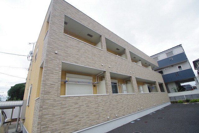 グラン フレシュの物件外観写真