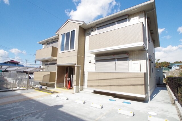 ルミエール Aの物件外観写真