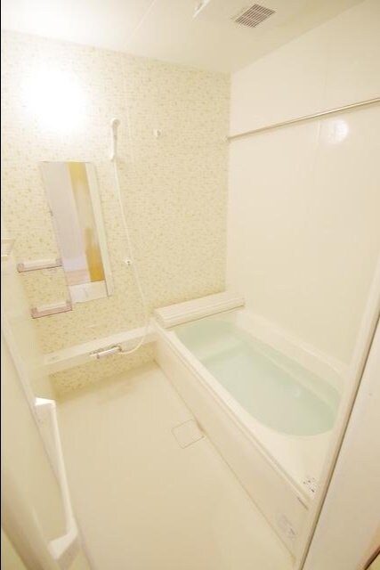 ルミエール Aの物件内観写真