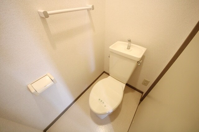 フォンテーヌシャトレIの物件内観写真