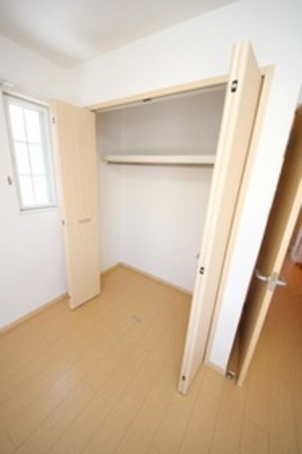 フォーレストの物件内観写真