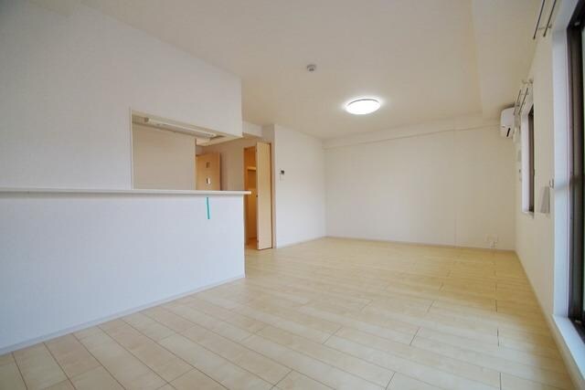 プレド・ルピナスの物件内観写真