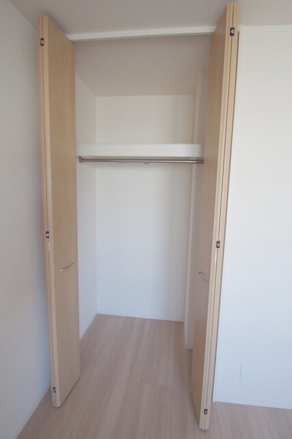 ルミエールBの物件内観写真