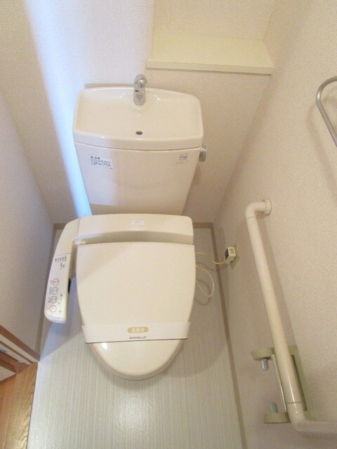 ベルシャイン厚木の物件内観写真