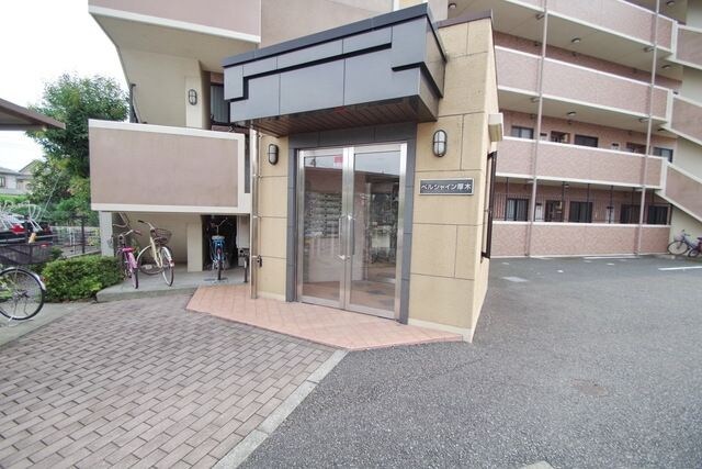 ベルシャイン厚木の物件内観写真