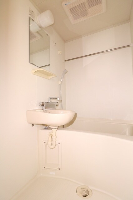 レオパレス鶴間アイリスIIの物件内観写真