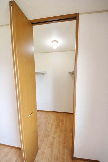 キャメリア・コートの物件内観写真