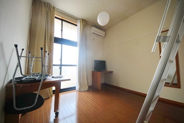 レオパレスレジデンス光丘の物件内観写真