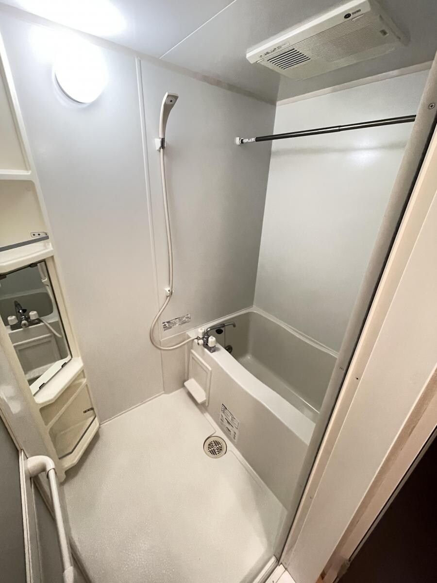 ウィステリア秀和の物件内観写真