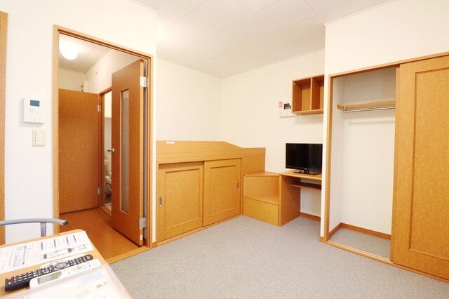 レオパレスフロンティアの物件内観写真