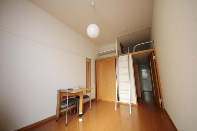 レオパレスヴィルヌーブの物件内観写真